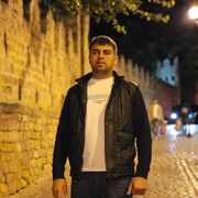  ,  Valekh, 37