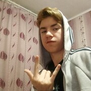  ,  Zhenya, 23