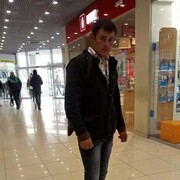  ,   Evgenii, 32 ,   ,   , c 