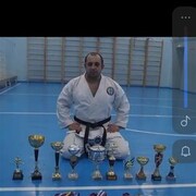  ,  Victor, 39