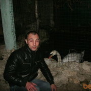  ,   Alex, 41 ,   