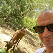  Abbots Langley,   , 48 ,   c 
