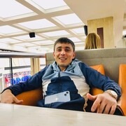  ,   Armen, 34 ,   ,   