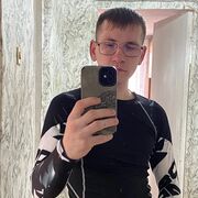  ,  Rinat, 29