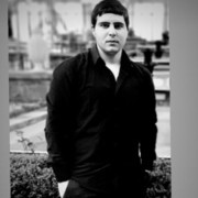  ,  Aro, 24