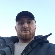  ,  Bilal, 36