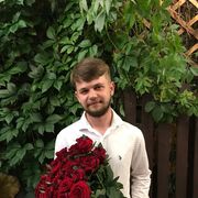  ,  Vadym, 24