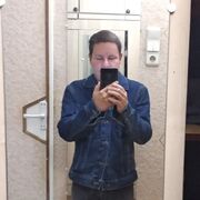  -,   Nik, 40 ,   