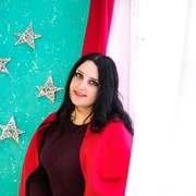  ,   Elena, 32 ,  