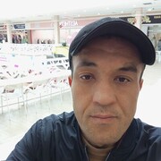  ,  Javlon, 33