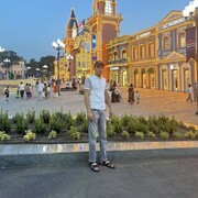  ,  Iskandar, 33