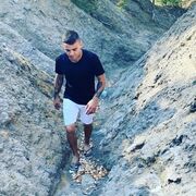  ,  Diman, 29