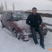  ,   Neznakomec, 37 ,   ,   , c , 