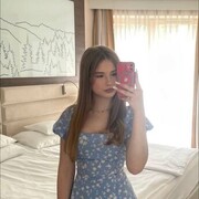  , 