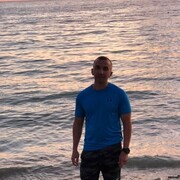  ,   Ruslan, 44 ,   c 