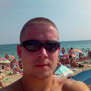  ,  Alex, 42