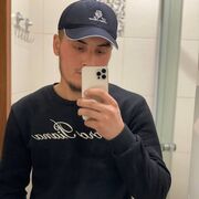  ,   Zubayr, 24 ,   ,   