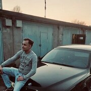  ,   Yury, 32 ,   ,   