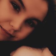  ,  Liana, 22