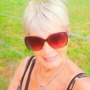  Kempen,   Tanya, 70 ,  