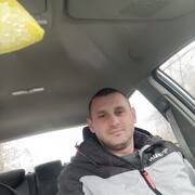  ,  Nik, 36