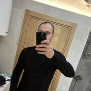  Budva,   Uros, 33 ,   ,   