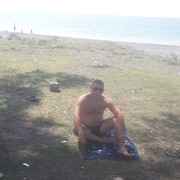  ,   Razmik, 32 ,   ,   , c , 