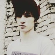 ,  Andrey, 32