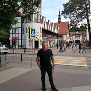  ,   Donald, 53 ,   ,   , c , 