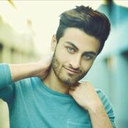  Easthampstead,  Mehmet, 28