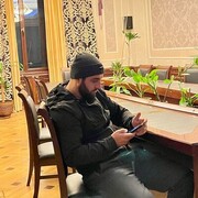  ,   Berlin, 32 ,   ,   , c 
