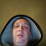  ,   Maxim, 44 ,   ,   