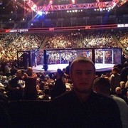  UFC  