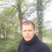  ,   Artem, 40 ,   ,   , c 