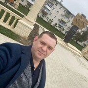  ,  Denis, 36