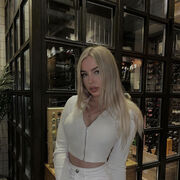  ,   Dasha, 24 ,   ,   
