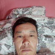  ,   Timur, 34 ,     
