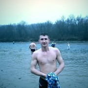  ,  Dima, 31