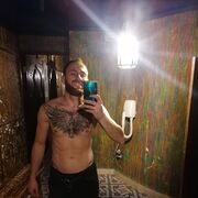  ,   Artur, 36 ,   
