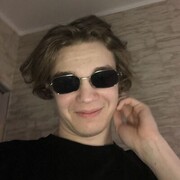  ,  Tarik, 19