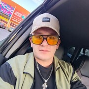  Tivoli,   Viktor, 30 ,   ,   