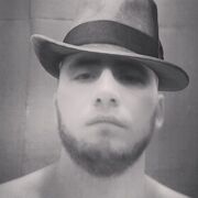  ,   Artur, 31 ,     , c , 