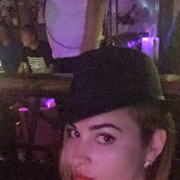  ,   Anna, 31 ,  