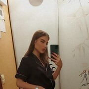  ,   Mila, 22 ,   ,   