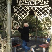  ,   Roxana, 54 ,  