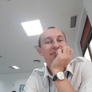  ,   Stanilslav, 37 ,   ,   