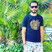  ,   Artur, 32 ,   c 