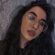  ,  Adel, 21