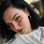  , 