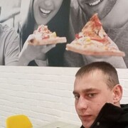  ,  Andrei, 27